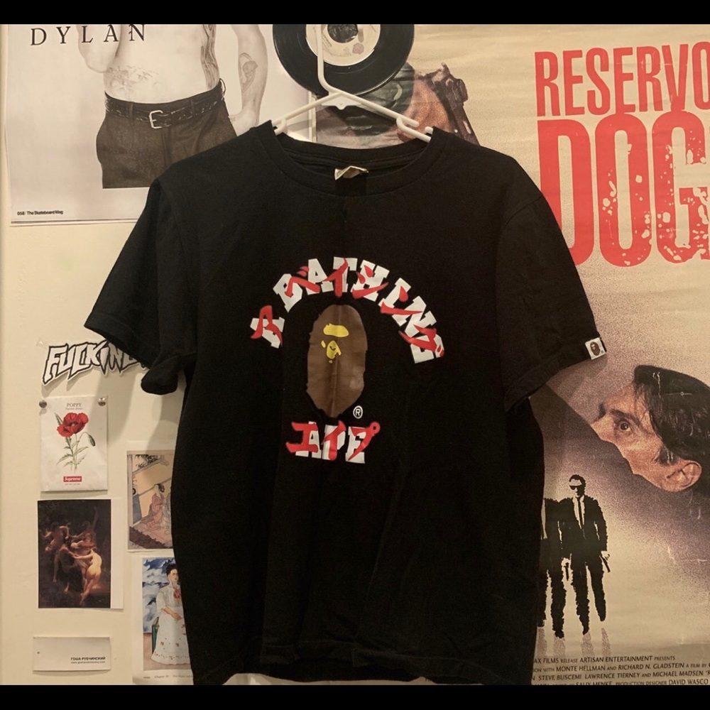 bape tee size L